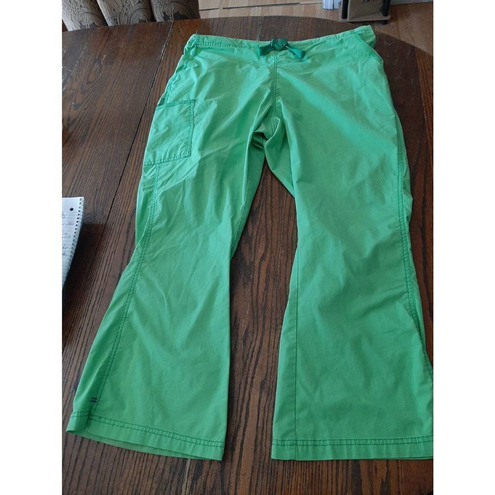 2XP Petite Spread Good Cheer Neon Green Scrub Pants Bottoms Elastic Drawstring
